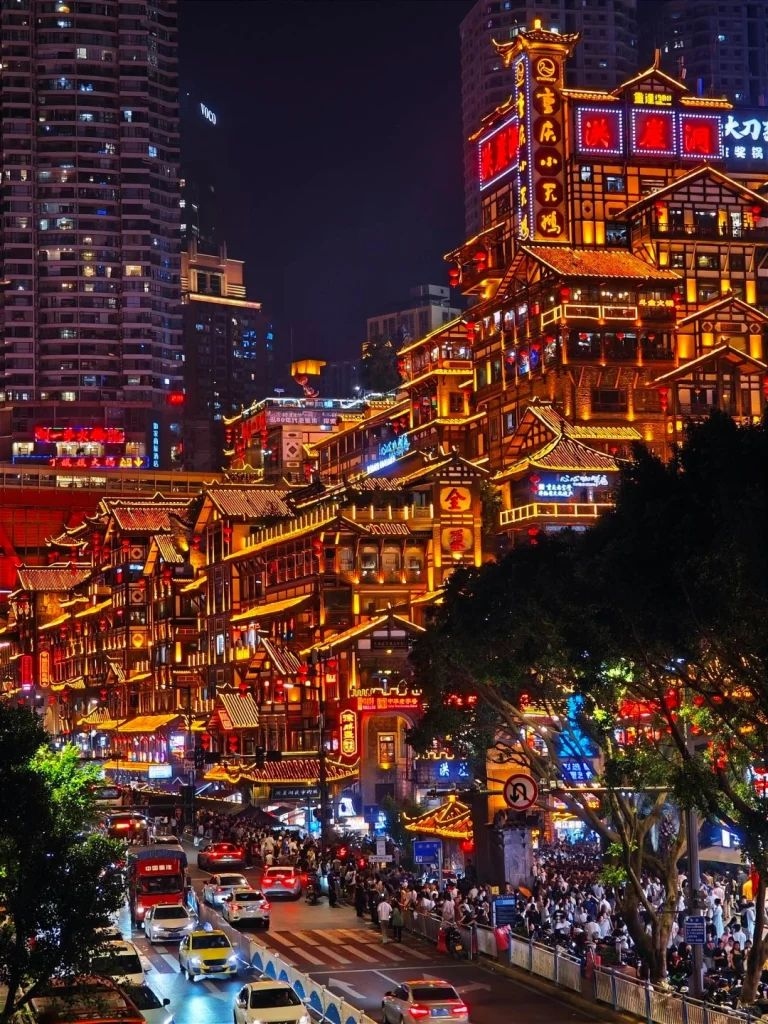 Trippy Travels - Singapore - Chinatown Travel Experience Chinatown in Singapore for Trippy Travels destination guide and curated itinerary